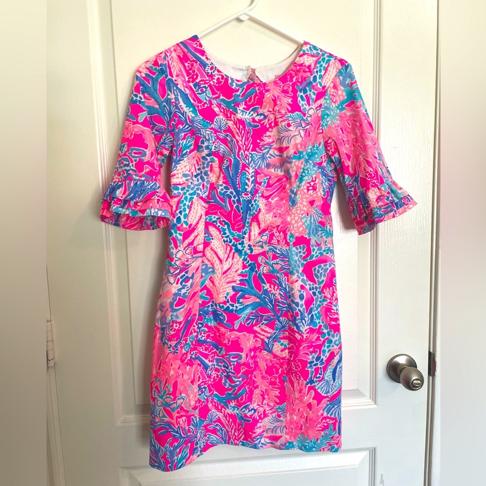 Lilly Pulitzer dress - coral design. Size 00